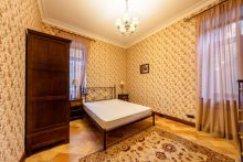 Дом на пруду в Летчике-испытателе