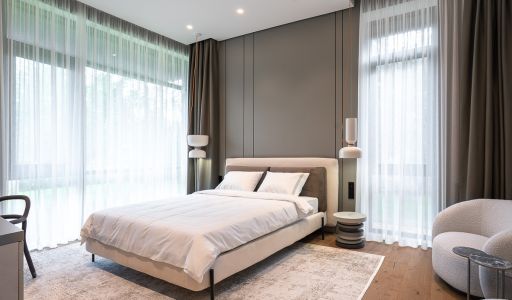 Дом с бассейном в КП Монтевиль