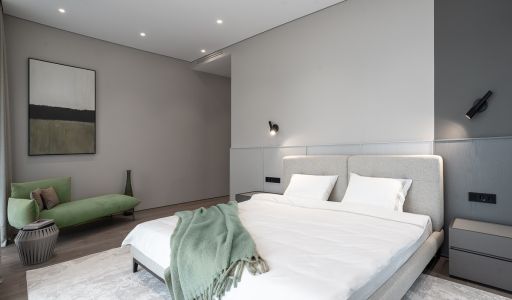 Дом с бассейном в КП Монтевиль