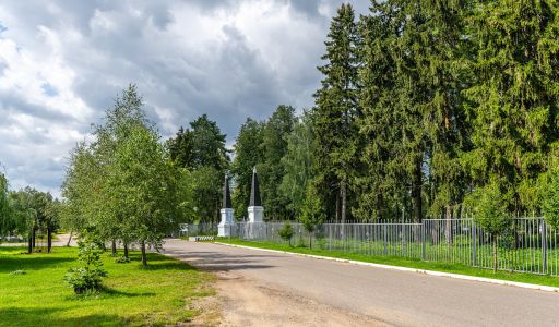 Участок в КП Озерна Резиденс