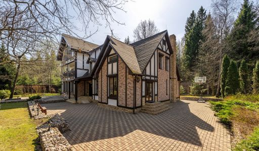 Усадьба в Николо-Прозорово