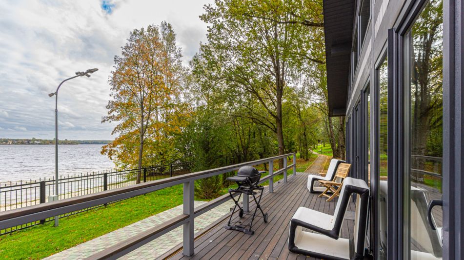 Участок в КП Ореховая Бухта-4