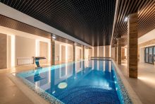 Дом с бассейном в КП Пестово