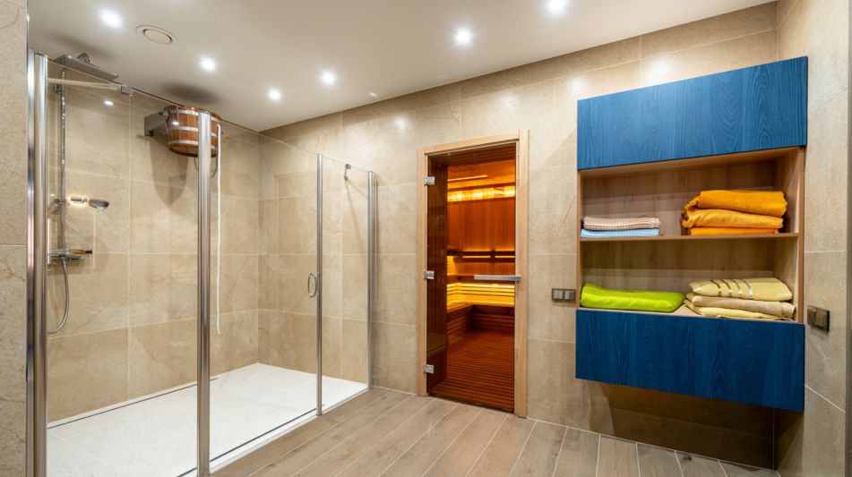 Дом с бассейном в КП Пестово