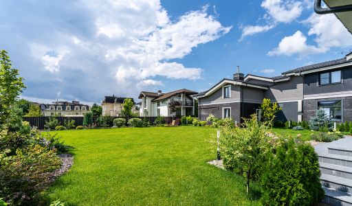 Дом с бассейном в КП Пестово