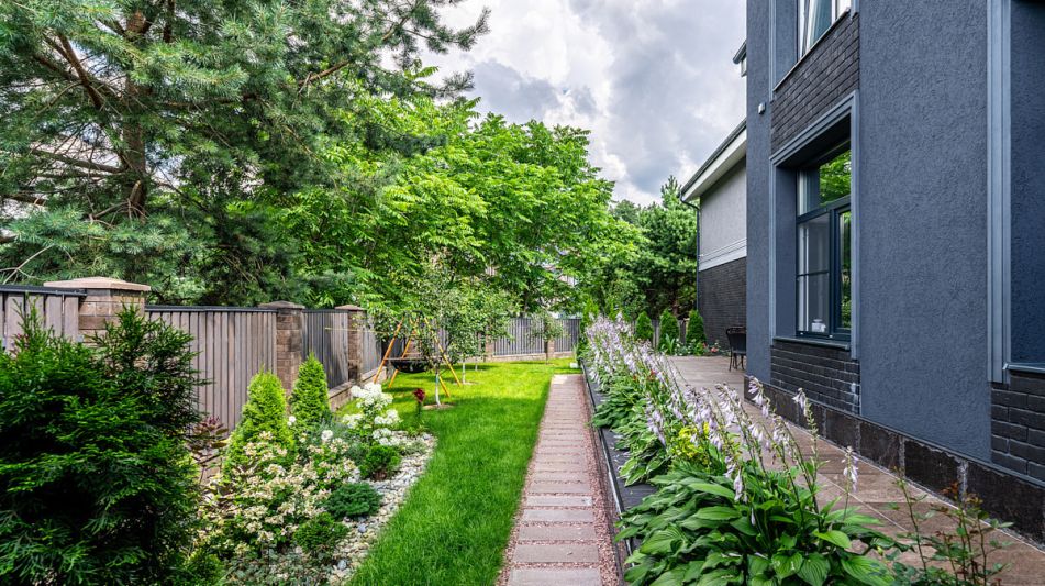 Дом с бассейном в КП Пестово