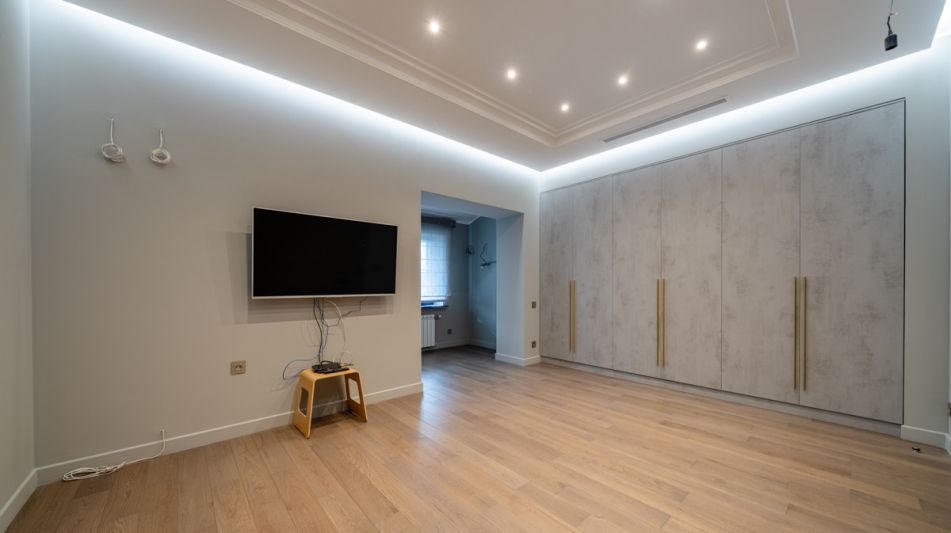 Дом с бассейном в КП Пестово