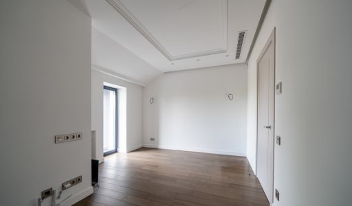 Дом с бассейном в КП Пестово