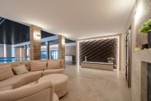 Дом с бассейном в КП Пестово