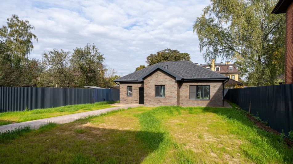 Одноэтажный дом в Мытищах