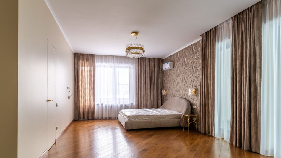 Дом c видом на воду в КП Монаково