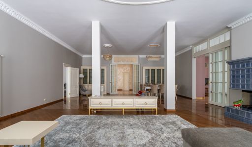 Дом c видом на воду в КП Монаково