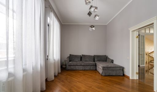 Дом c видом на воду в КП Монаково