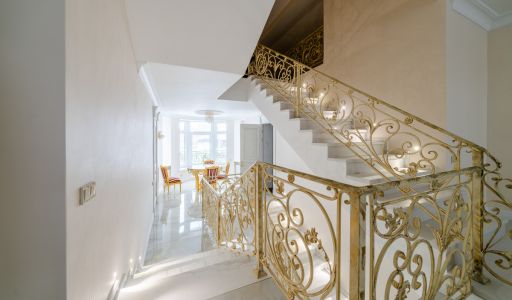 Резиденция на 1 линии в КП Аврора