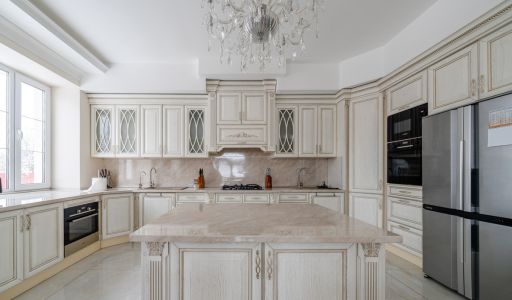 Резиденция на 1 линии в КП Аврора