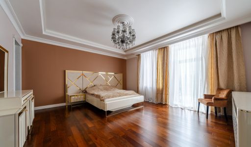 Резиденция на 1 линии в КП Аврора