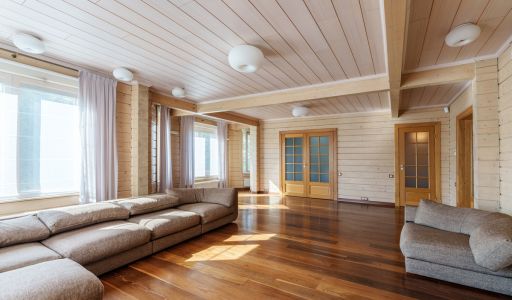 Дом с бассейном в Новогорске