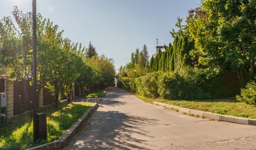 Дом с бассейном в Новогорске
