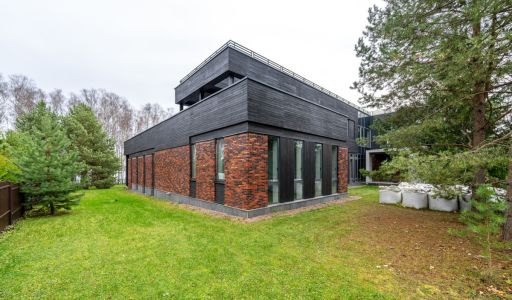 ДОМ НА ПЕРВОЙ ЛИНИИ В КП МОНАКОВО