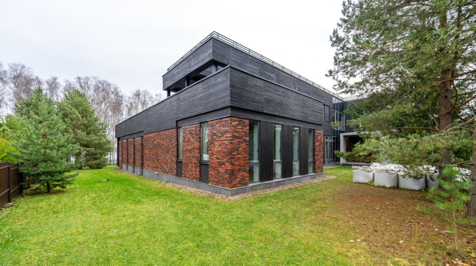 ДОМ НА ПЕРВОЙ ЛИНИИ В КП МОНАКОВО