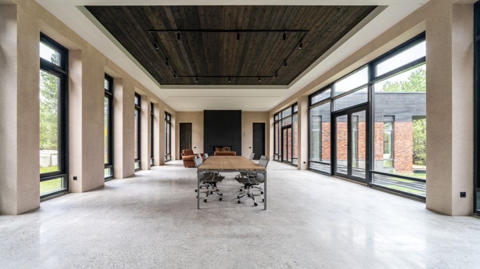 ДОМ НА ПЕРВОЙ ЛИНИИ В КП МОНАКОВО