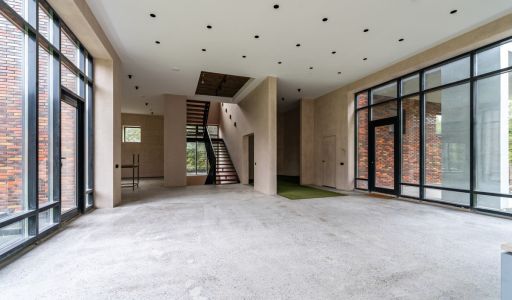 ДОМ НА ПЕРВОЙ ЛИНИИ В КП МОНАКОВО