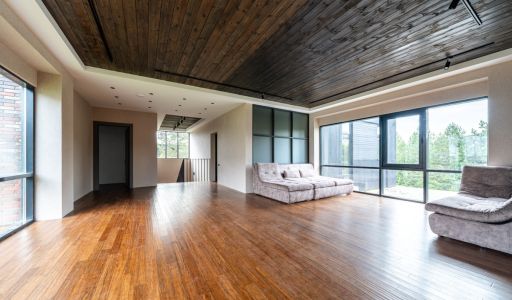 ДОМ НА ПЕРВОЙ ЛИНИИ В КП МОНАКОВО