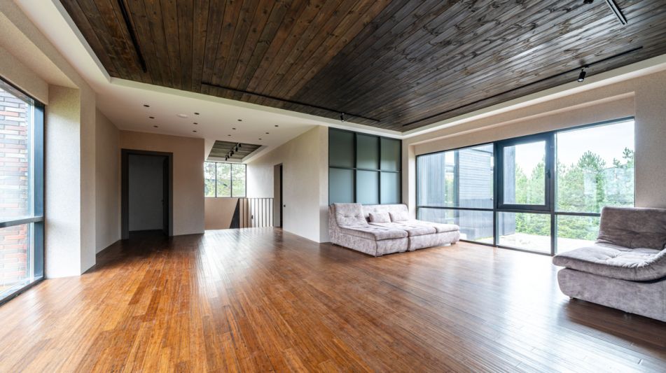 ДОМ НА ПЕРВОЙ ЛИНИИ В КП МОНАКОВО