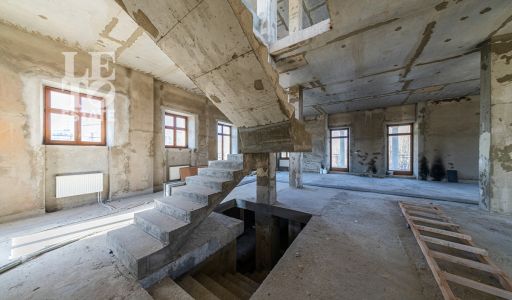 Дом с видом на озеро КП Монолит