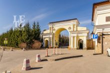 Дом с видом на озеро КП Монолит