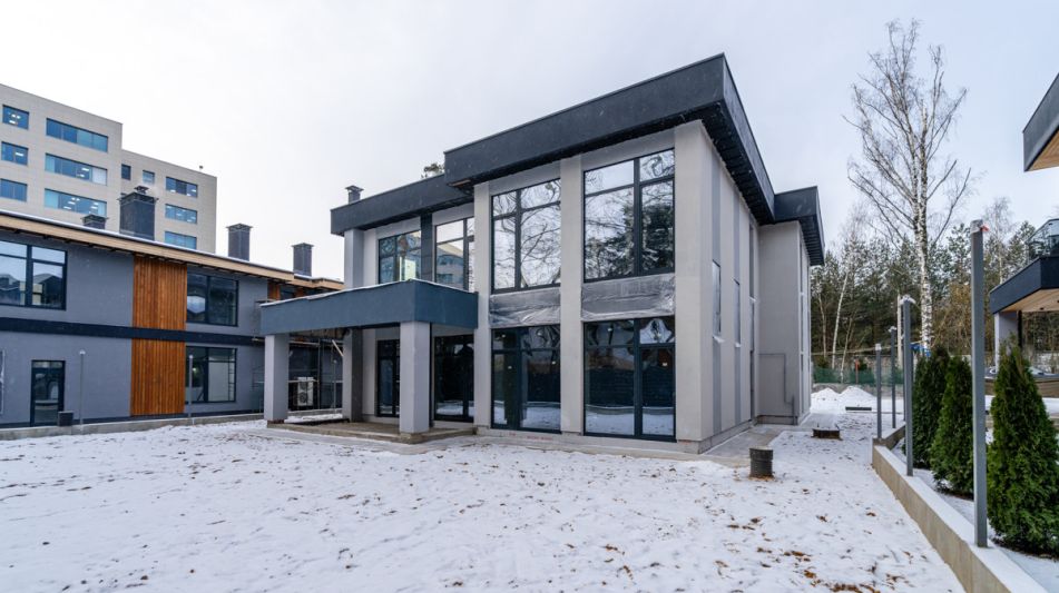 Новый дом у леса в КП Спасатель-1