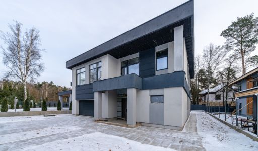 Новый дом у леса в КП Спасатель-1