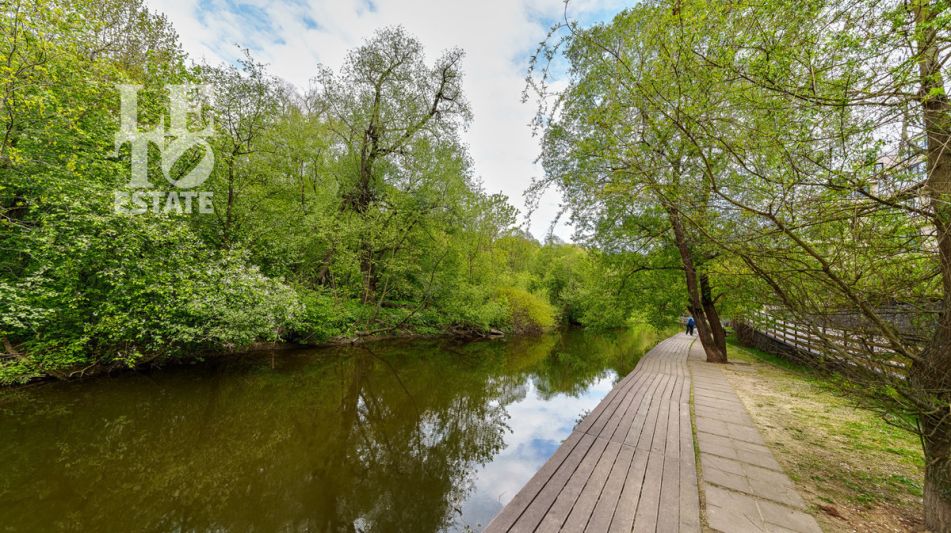 Просторная квартира в Новогорске