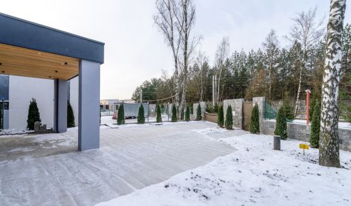 Новый дом около леса 9 км от МКАД