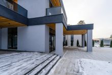 Новый дом около леса 9 км от МКАД