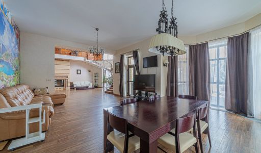 Дом у озера в КП Дольче Вита