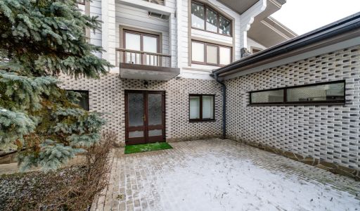 Дом-шале в Николо-Урюпино