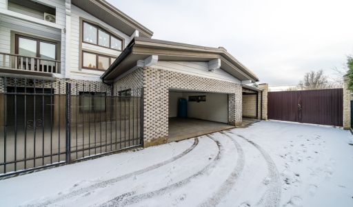 Дом-шале в Николо-Урюпино