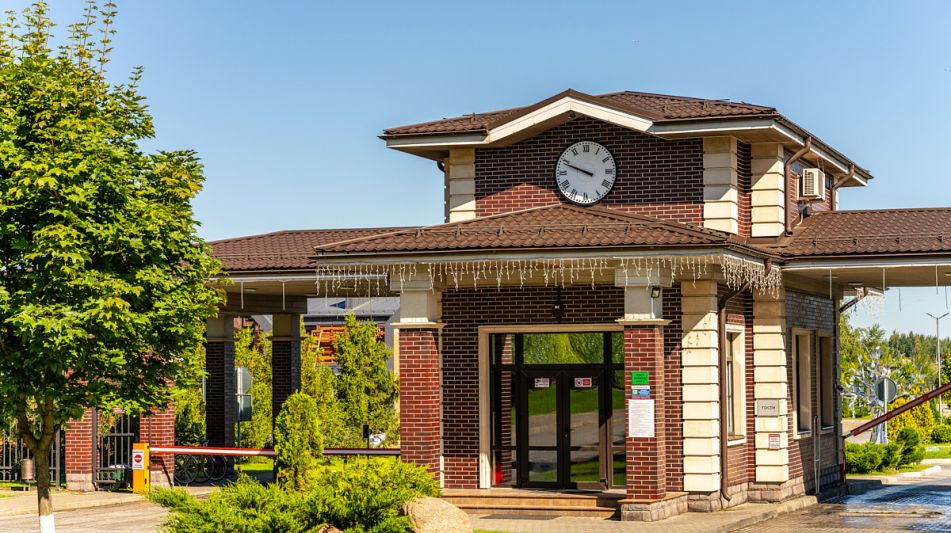 Дом у озера в КП Павловы Озера