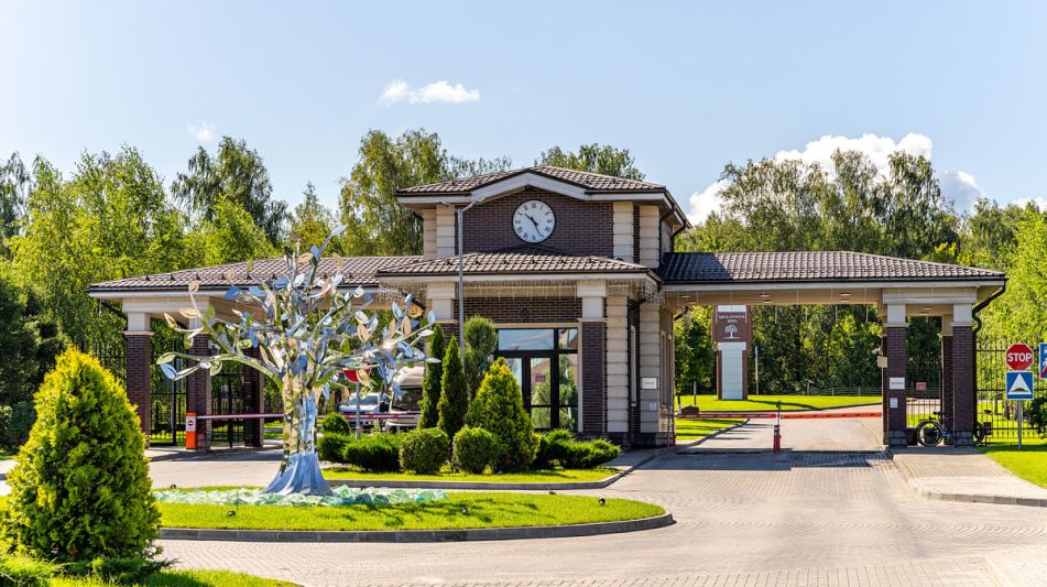 Дом у озера в КП Павловы Озера