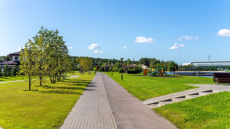 Дом у озера в КП Павловы Озера