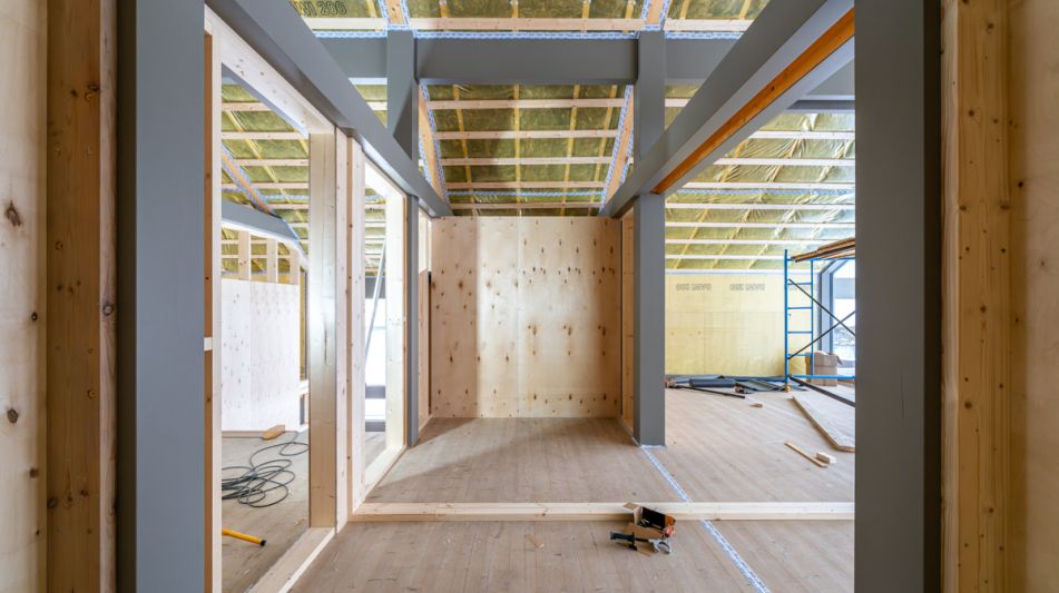 Новый дом под отделку в Лызлово