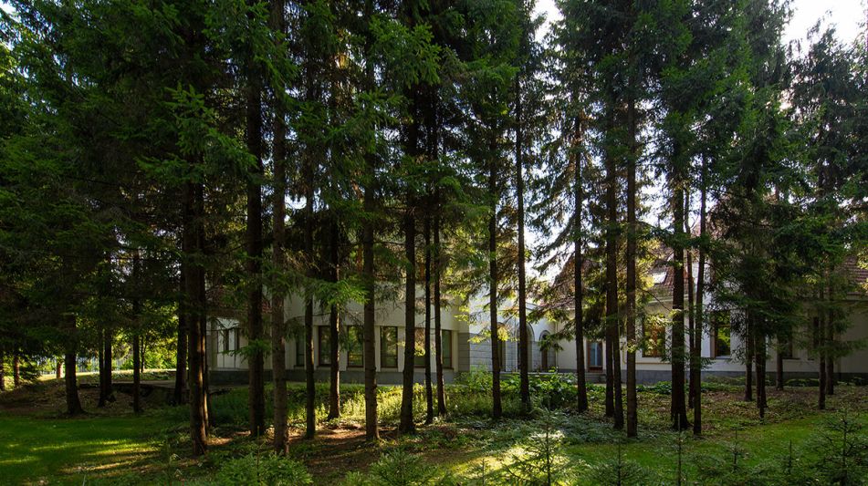 Усадьба в поселке Аксаково