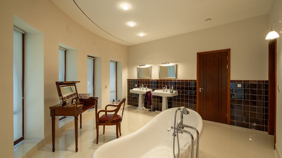 Усадьба в поселке Аксаково