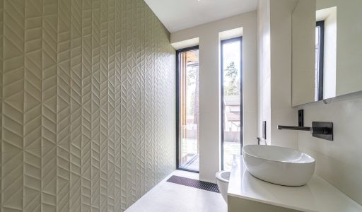 Дом у озера в КП Усадьба