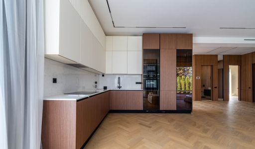 Дом у озера в КП Усадьба