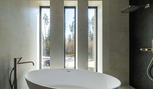 Дом у озера в КП Усадьба