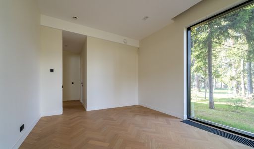 Дом у озера в КП Усадьба