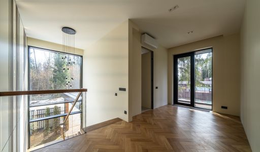 Дом у озера в КП Усадьба