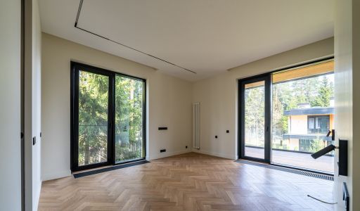 Дом у озера в КП Усадьба